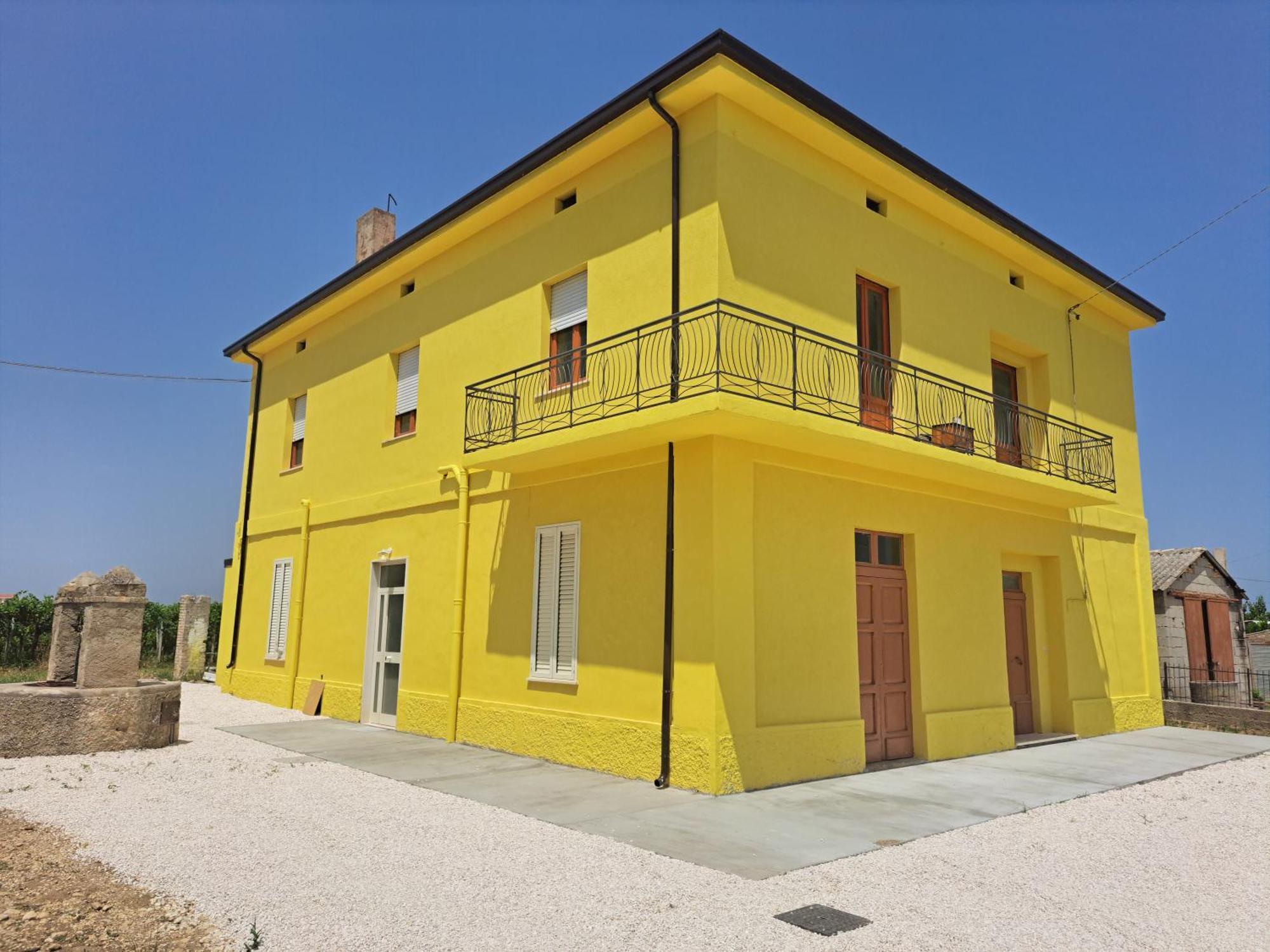Le Tre Rose Bed & Breakfast *